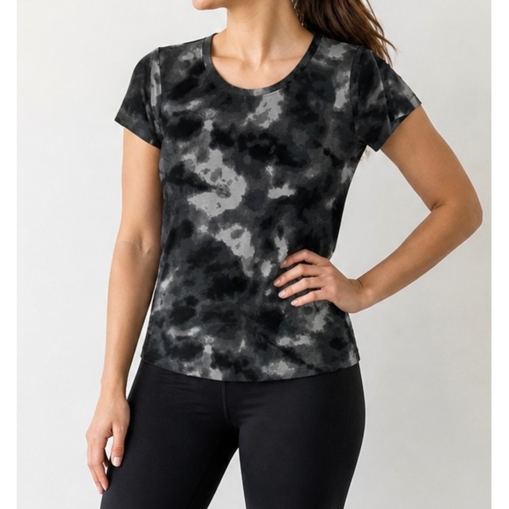 Xersion Gray Tie Dye T-Shirt Womens Medium Quick-Dri‎ Activewear Tee